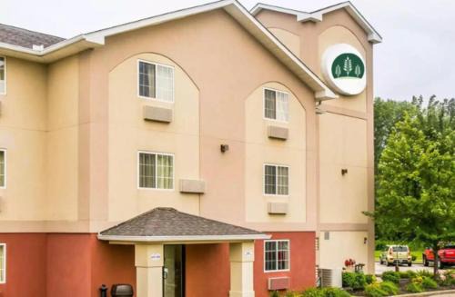 Beavercreek Hotel | Birch Hill Suites Dayton-WP AFB