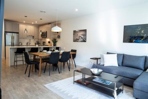 Revelstoke Apartment | Birdies and Bears by Revelstoke Vacations