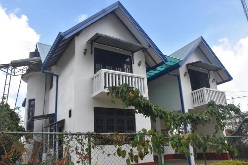 Nuwara Eliya House | Birds Peak Hotel Nuwaraeliya