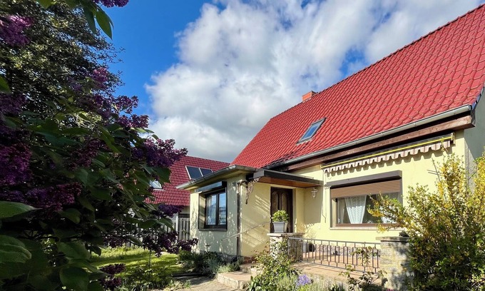 Samtens House | Birkenblick Rügen for max. 6 persons + baby, approx. 90sqm, with terrace and garden