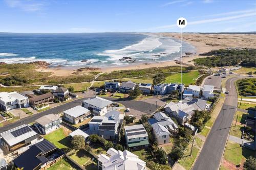 Anna Bay House | Birubi Point House, 56 Ocean Ave - stunning water views, ducted air con