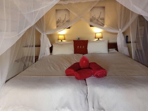 Hoachanas Cabin | Bitterwasser Lodge