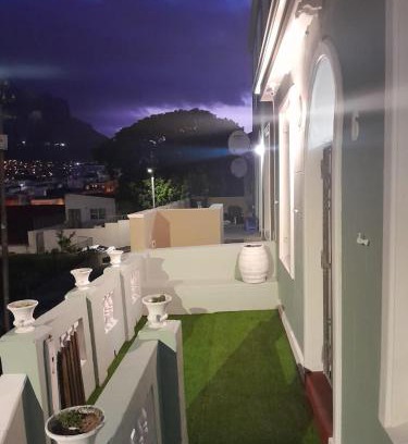 Bo'Kaap House | BKaap1 Queens and Kings Guest House