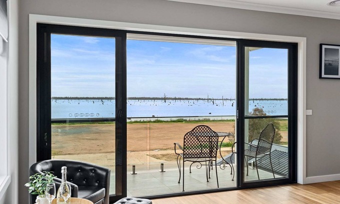 Yarrawonga House | Black Bull Point Holiday House