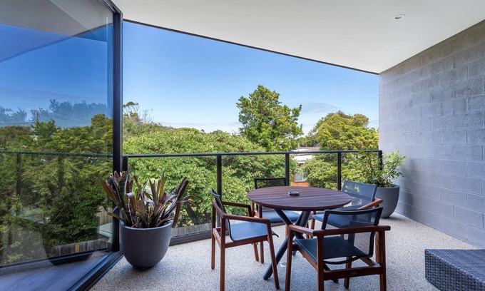 Blairgowrie Apartment | Blairgowrie Apartment 2 - Newly renovated apartment in Blairgowrie Fvillage