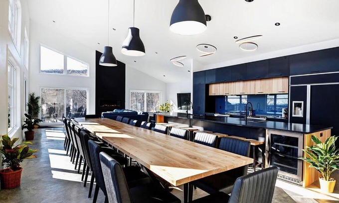 Stoneham Ski Chalet | Blanc 28 - Les Chalets Alpins, Stoneham