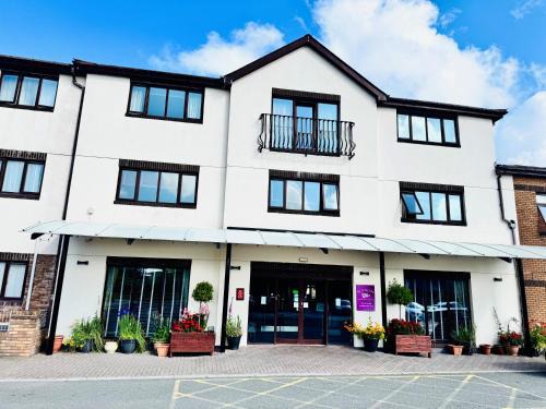Port Talbot Hotel | Blanco's Hotel