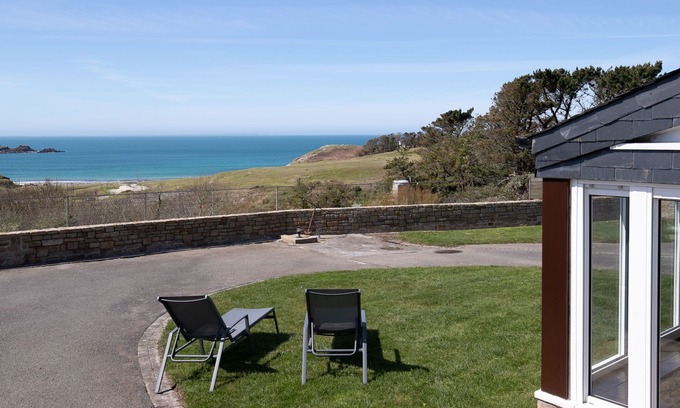 Plouarzel House | Blaues Meer by Interhome