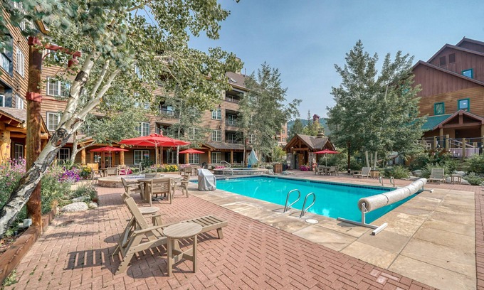 River Run Resort | BLBM Buffalo Lodge 1 bed 1 bath