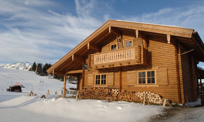 Seefeld in Tirol Cabin | Blockhouse Schwalbennest - At the ski hill