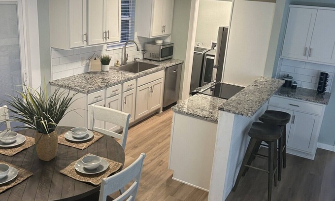 Longtown House | Blue Lake Escape on Lake Eufaula!