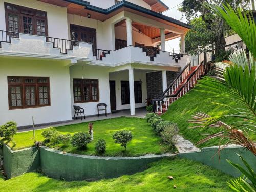 Kandy Apartment | Blue Ridge Homestay
