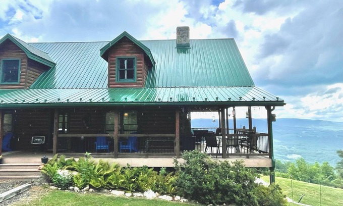 Cana Cabin | Blue Ridge Parkway Panoramic Paradise-60 Mile View, Blue Ridge Panoramic Paradise - 60 Mile View