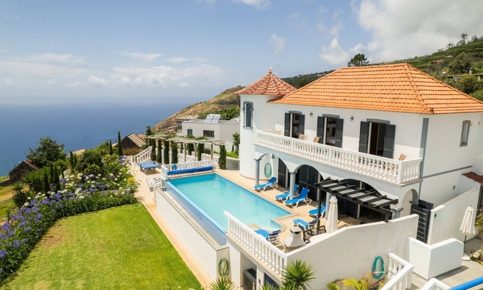 Calheta Villa | Blue Sea Tower, Luxury Character Villa, Private Heated Pool. Superb Ocean view