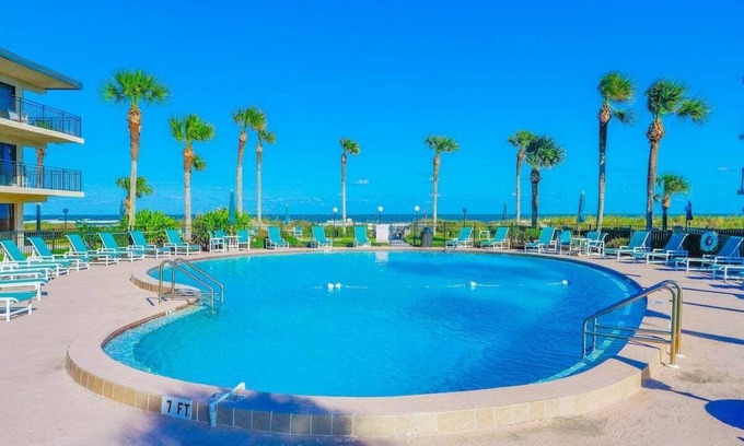 Crescent Beach Condo | Blue Sea Turtle at Ocean House