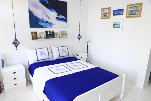 Xanthi Region House | BLUE, Traditional House