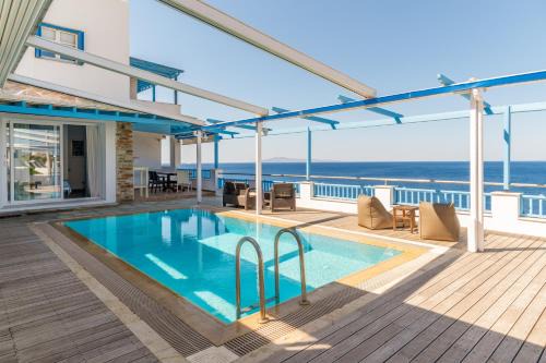 Mpatsi Villa | Blue Waves View Andros
