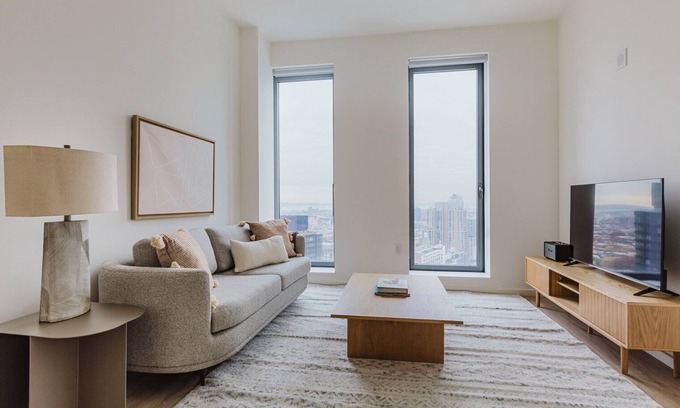 Clinton Hill Apartment | Blueground | Clinton Hill, pool, gym & AC, nr park