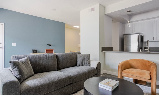 Beverly Grove Apartment | Blueground | Melrose, fireplace, nr Griffith Park