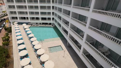 Puerto de Santiago Hotel | BLUESEA Lagos de Cesar