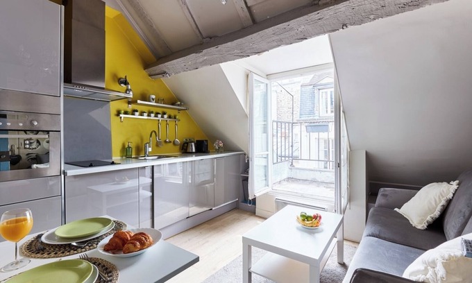 Marais Apartment | BnBNook - Chic 1BR - Picasso Museum and Notre-Dame