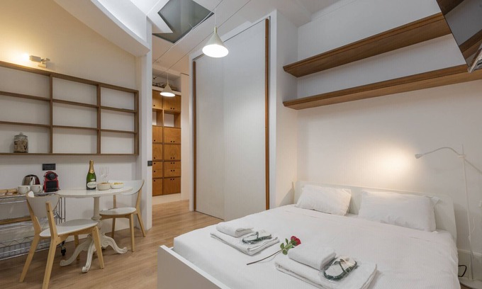 Tricolore Apartment | BnButler - Visconti di Modrone, 18