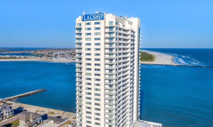 Atlantic City Condo | Boardwalk condo @FantaSea Flagship Resort on Main St. - 4 guests - Bargain rate