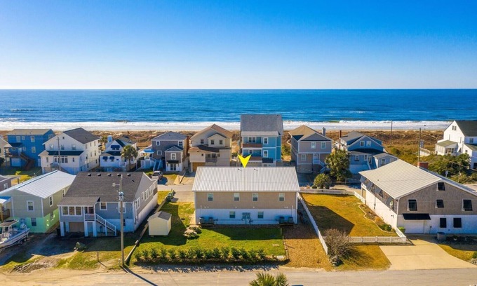 Atlantic Beach Condo | Boardwalk Shores B 2 Bedroom Duplex by RedAwning