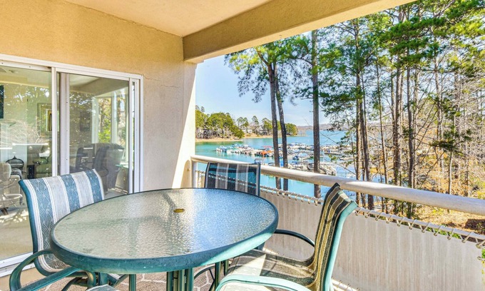 Salem Condo | Boat, Golf & Swim: Keowee Key Condo w/Lake Views