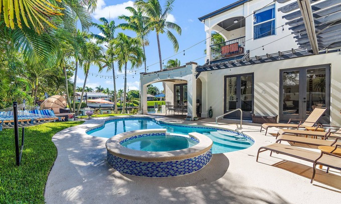 North Palm Beach Villa | Boat+Pool Bliss: Aqua Escape
