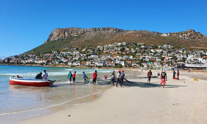 Fish Hoek Apartment | Bob-Bob's Cottage