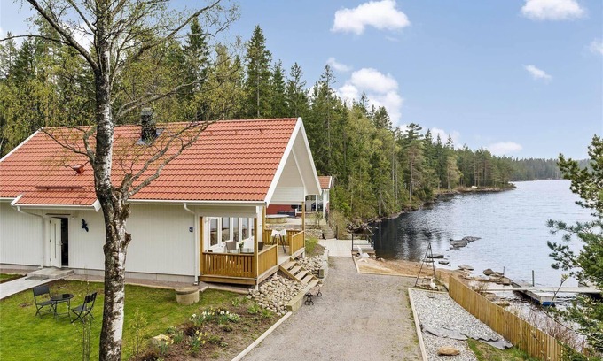 Uddevalla House | BOH128 Uddevalla - Bäve Mållsjön 237