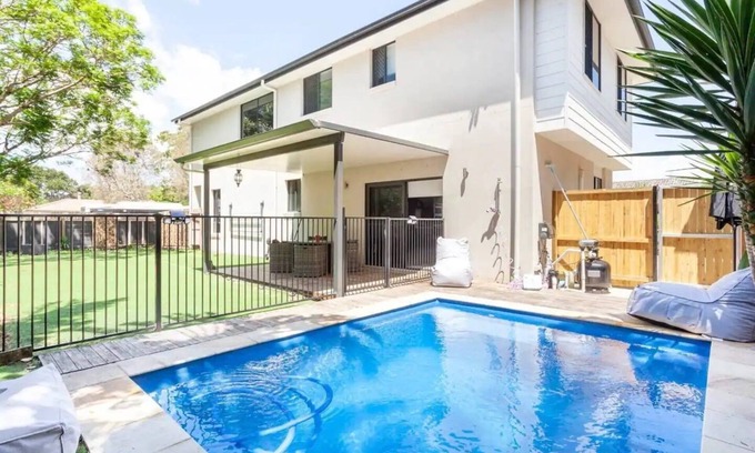 Byron Bay House | Bohemian Byron Bay, pool, firepit, pet-friendly