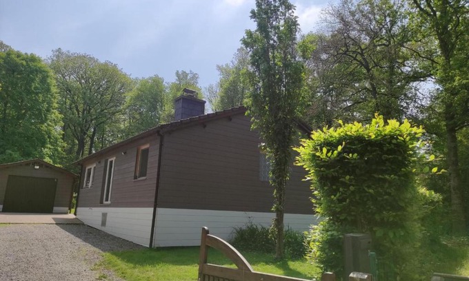 Biron House | bois de biron - gîte - vakantiehuis - chalet