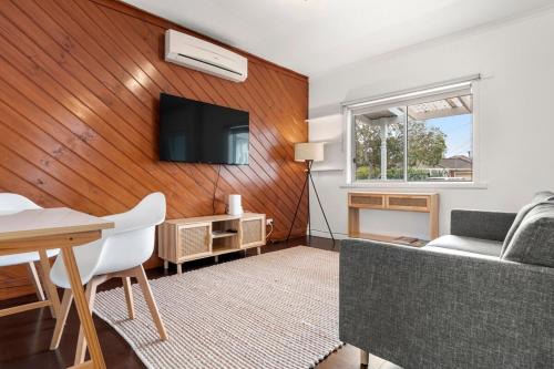 Bonbeach House | Bonbeach Beauty Relaxation Haven in Bonbeach