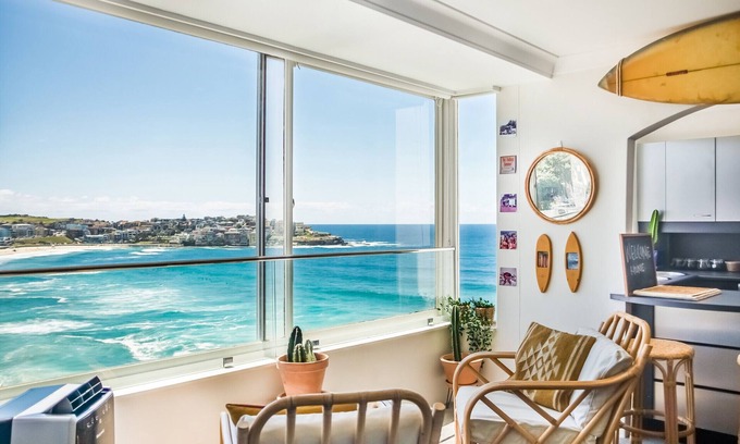 Sydney Apartment | Bondi Cloud Surf House by Sydney Dreams
