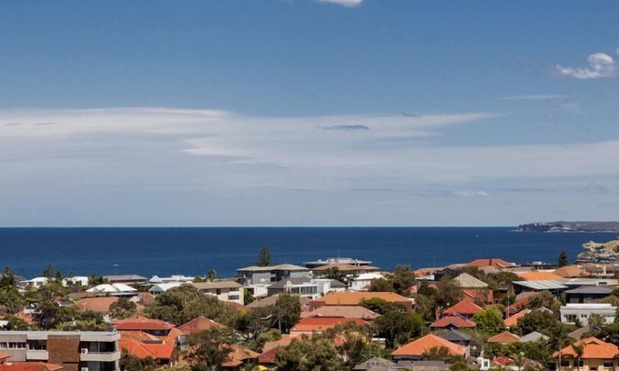 North Bondi Apartment | Bondi Views, Stunning Reviews, The Perfect Escape From Everyday Blues/Sept Deal