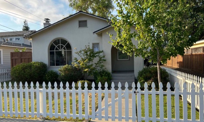 Concord Apartment | Bonifacio Villa | Entire Apartment