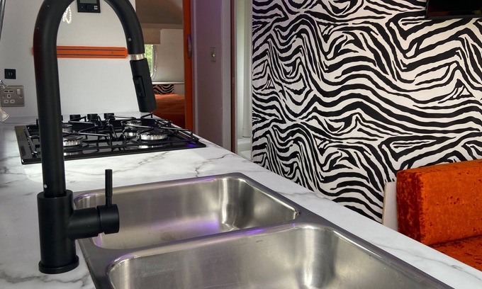 Bury St Edmunds House | Bonnie the Airstream - Country Retreat