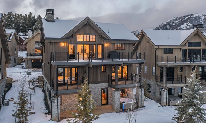 Big Sky House | Book a Winter Stay Today! New 5 Bedroom Home in Town Center with Private Hot Tub and Fireplace!