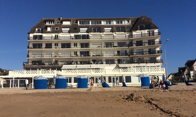 Normandy Apartment | Bord DE Mer, Acces Direct Plage