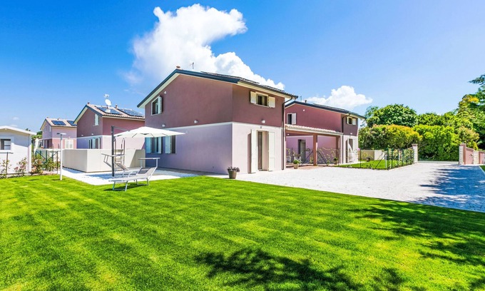 Cecina House | Borgo il Vallin delle Conche by Interhome