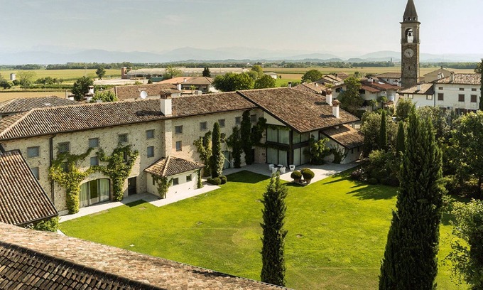 Pavia di Udine Hotel | Borgo Nonino - Distillers since 1897