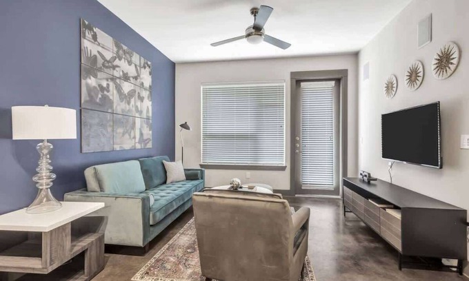 Richardson Apartment | Boulevard Stays Elegant 1BR Pool, Gym, Parking