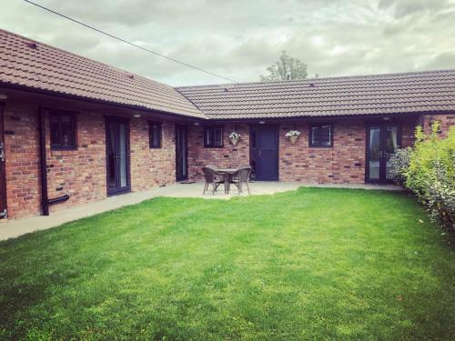 Pickering House | Boundary Cottage