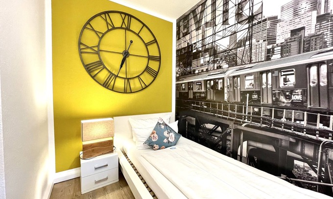 Freiburg im Breisgau Apartment | Boutique apartment at the train station