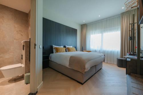 Badhoevedorp Hotel | Boutique Hotel Herbergh Amsterdam Airport FREE PARKING