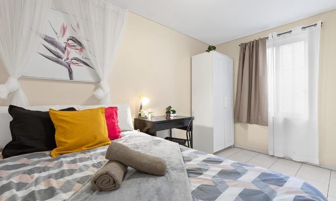 Chippendale Apartment | Boutique Private Room in Chippendale Terrace Room1