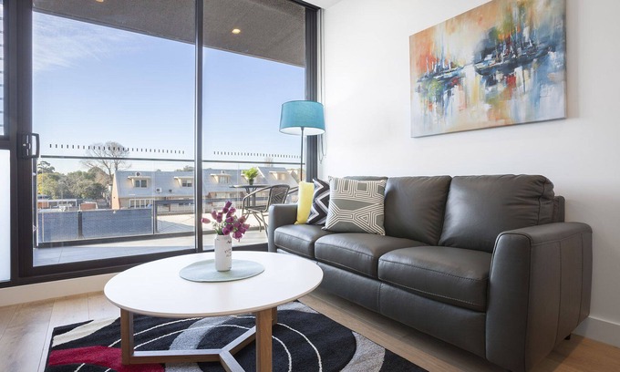 Hampton Apartment | BOUTIQUE STAYS - Hampton Hub