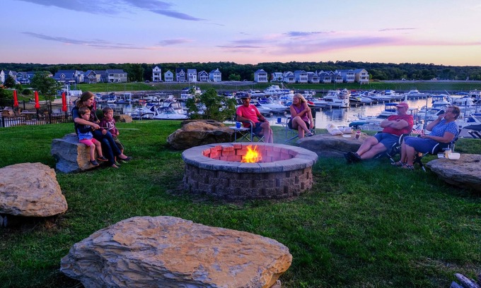 Ottawa Cottage | Bow-wow on The River #5